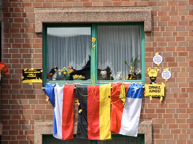 伤愈归来！阿方索·戴维斯时隔262天后重回拜仁大名单