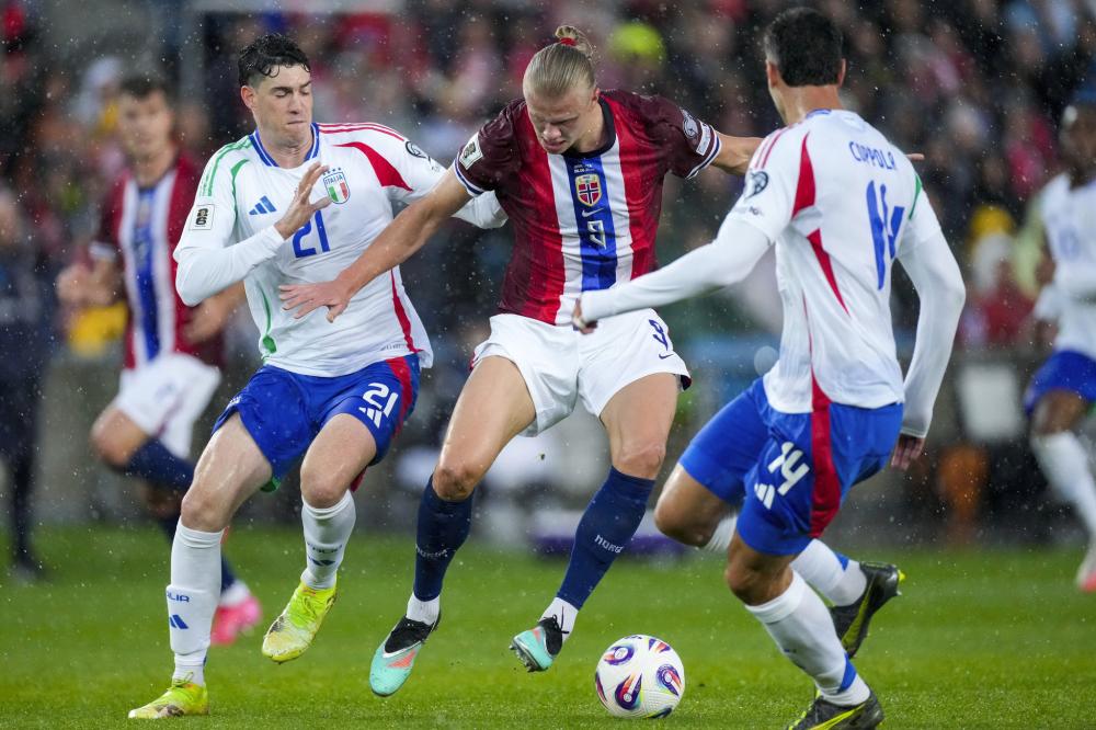 13年不败！英超三强出击，阿森纳后卫接近停赛，切尔西有替代方案